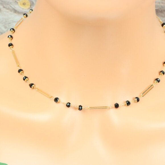 "Minimalist Necklace – Timeless, Elegant Jewelry for Her, MAR091474 - Picture 8 of 10